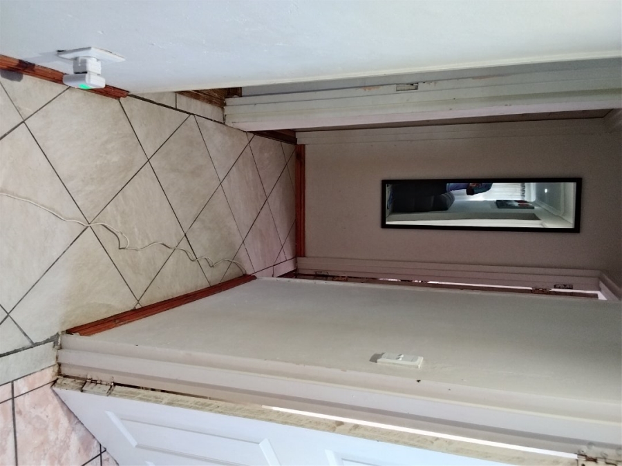 3 Bedroom Property for Sale in Harare Western Cape